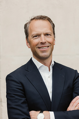 Dr. Stefan Höllermann